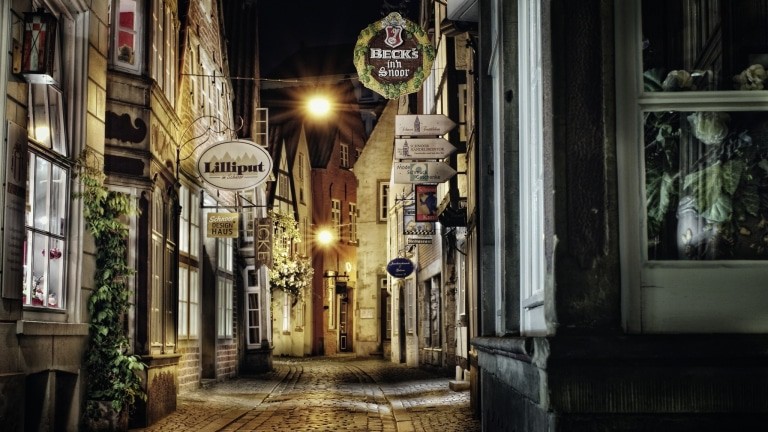 Im Schnoorviertel bei Nacht Copyright: Jonas Ginter / BTZ Bremer Touristik-Zentrale
