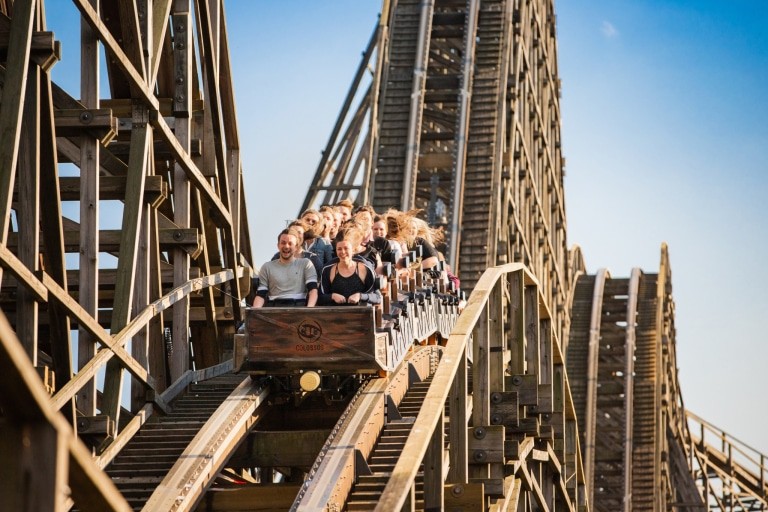 Der Kampf der Giganten hat begonnen! Foto: Heide Park Resort, 2019