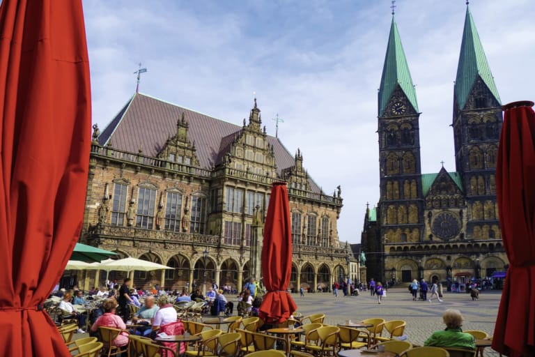 Marktplatz in Bremen mit Rathaus und Dom Copyright: Ingrid Krause / BTZ Bremer Touristik-Zentrale