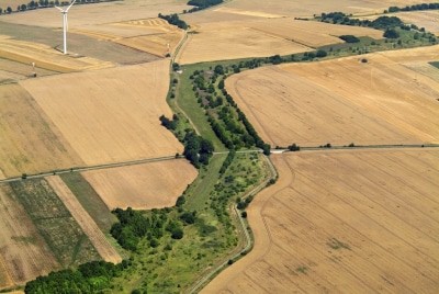 Luftbild von der ehemaligen Grenze zwischen den beiden deutschen Staaten bei Mackenrode im Landkreis Nordhausen. Foto: Klaus Leidorf; Trägerverbund Burg Lenzen e.V.