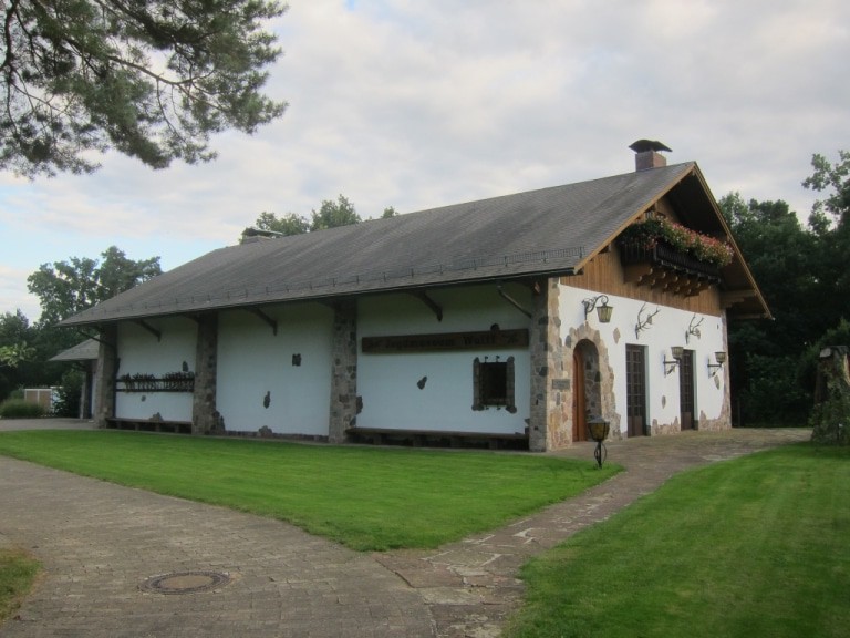 Außenansicht - Im Jagdmuseum Wulff in Dedelstorf-Oerrel wird Jagdgeschichte lebendig