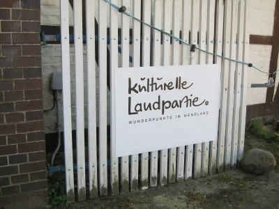 Hinweisschild "Kulturelle Landpartie&reg;"
