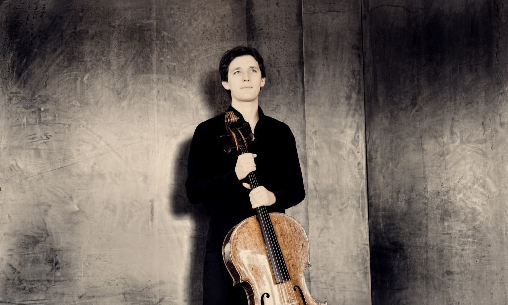 Der Cellist und zweifache ECHO-Klassik-Preisträger Maximillian Hornung Photo: Marco Borggreve