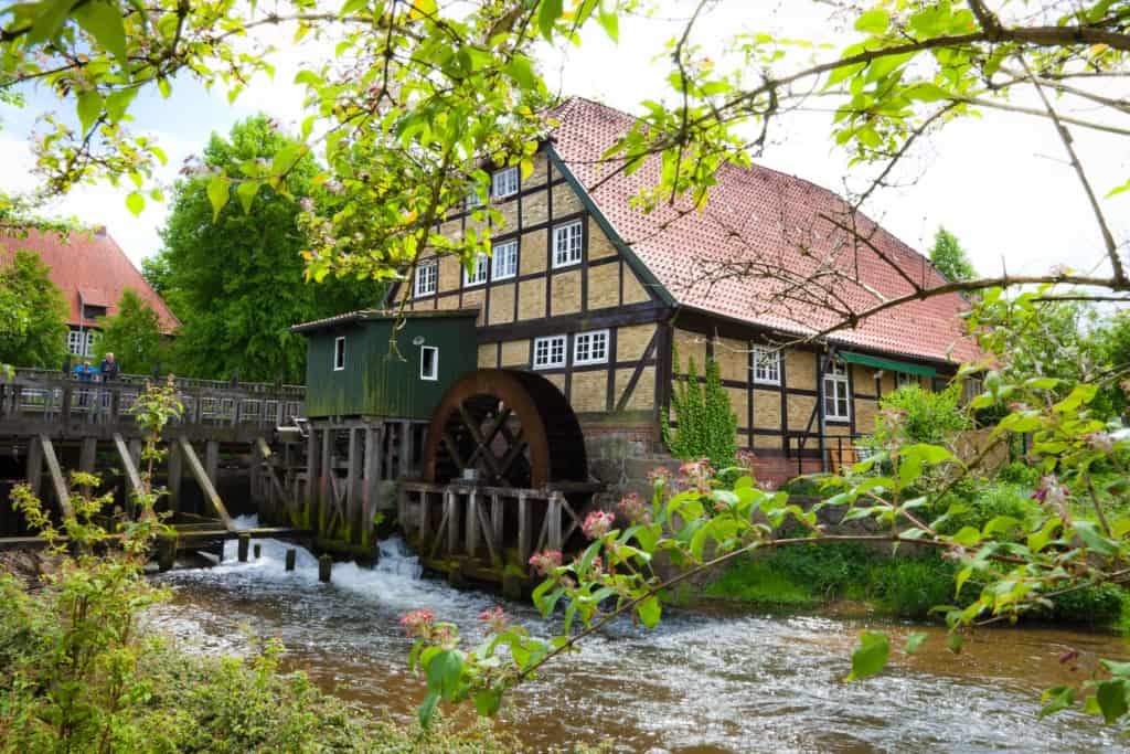 Moisburger Mühlenmuseum am Lauf der Este, Bild FLMK