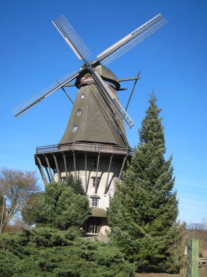 Galerie-Holländer-Windmühle im Mühlenmuseum in Gifhorn