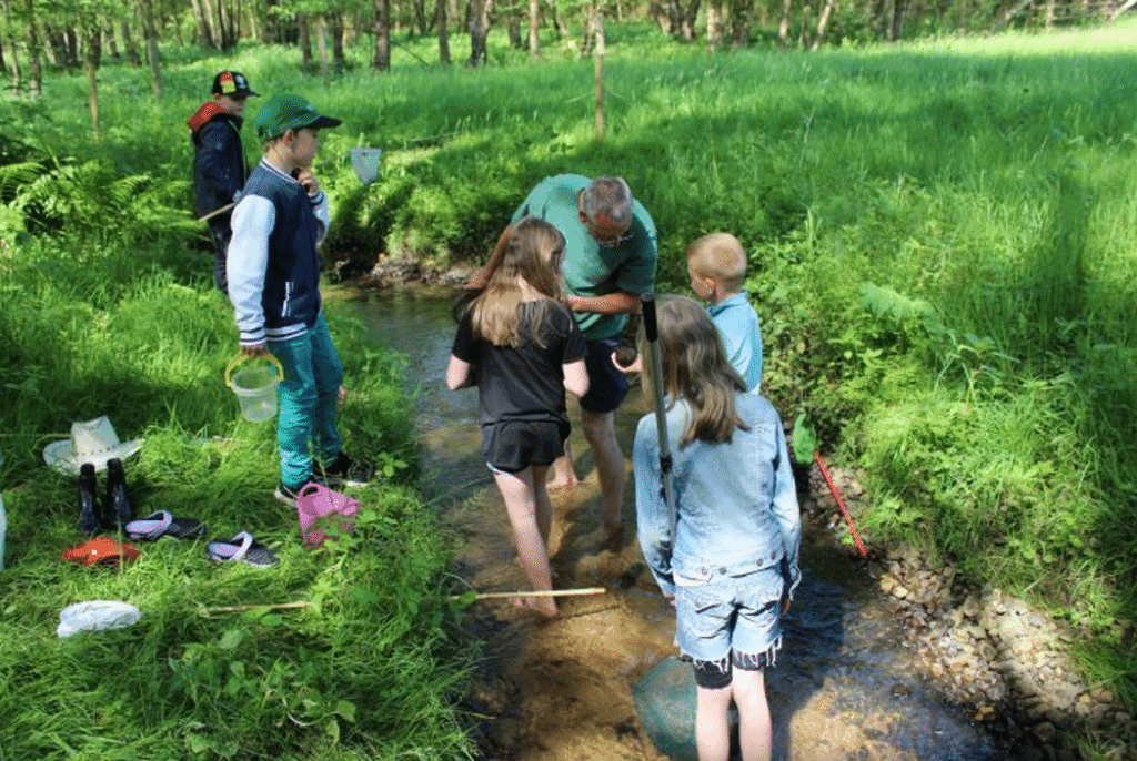 Naturpark-Schulen bieten ihren Schülerinnen und Schülern eine Kulturlandschaft zum Anfassen © Naturpark Lüneburger Heide e. V.