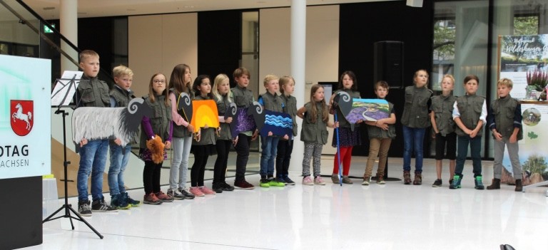 Die Naturparkschule im Niedersächsischen Landtag 2018 © Naturparkregion Lüneburger Heide e.V.