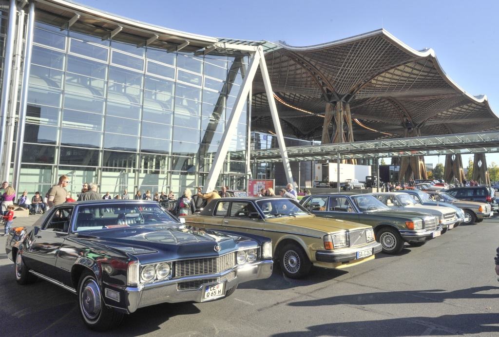 Foto bereitgestellt durch Fachausstellungen Heckmann/Hannover 16.10.16 FOTO: WWW.SCHEFFEN.DE INFA 2016 Oldtimer  Foto: HENNING SCHEFFEN PHOTOGRAPHY MOBIL: 01773193050 WWW.SCHEFFEN.DE info@SCHEFFEN.DE Friedrich-Engels-Str. 31 30880 Laatzen  Region Hannover / Niedersachsen / GERMANY