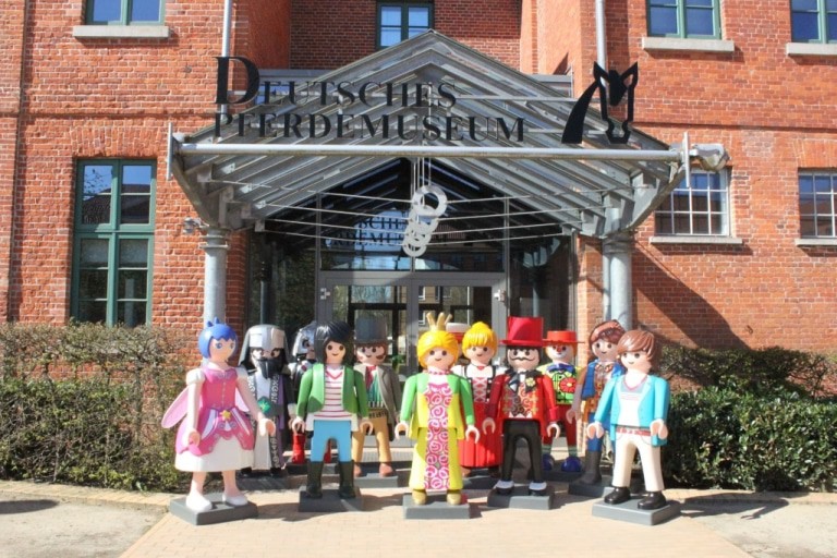 PLAYMOBIL erorbert das Deutsche Pferdemuseum in Verden. Foto: Deutsches Pferdemuseum Verden