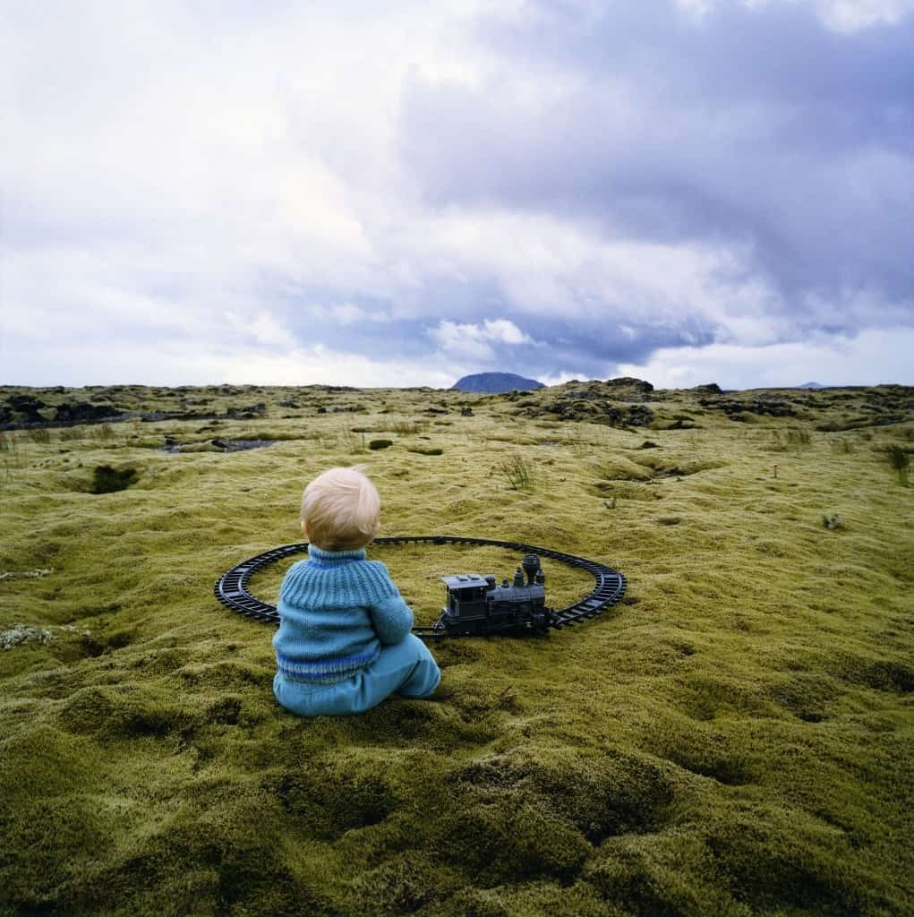 Scarlett Hoofd Graafland, Train, Iceland 2004-14